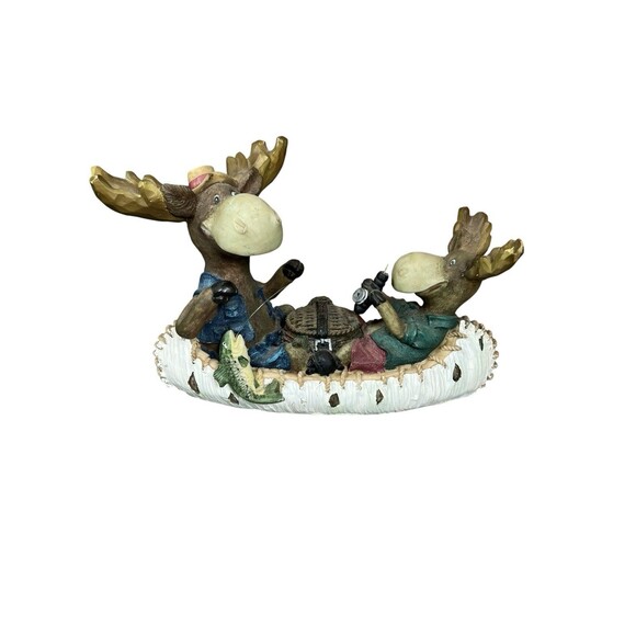 Whimsical Moose Fishing Canoe Figurine Resin Cabin Decor Lodge Rustic Funny‎ - Picture 1 of 10